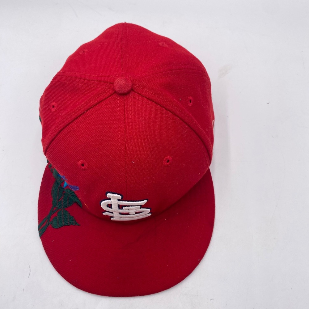 ST. LOUIS CARDINALS New Era 59FIFTY Fitted Hat 7 1/2 Red Floral Bird Butterfly - Picture 3 of 13